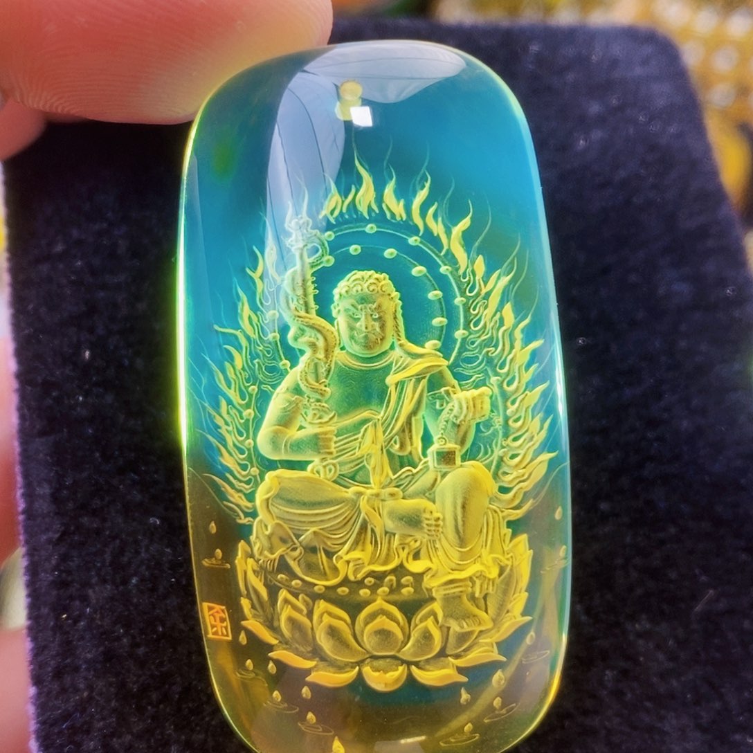 【闪购商品】未镶嵌吊坠(不含链)金珀