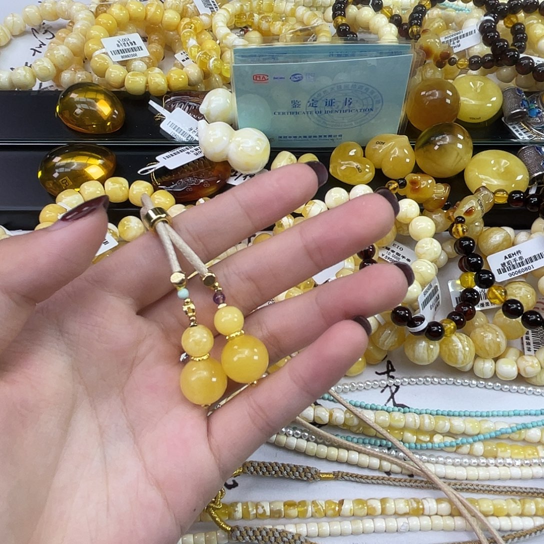 裸石琥珀未镶嵌琥珀