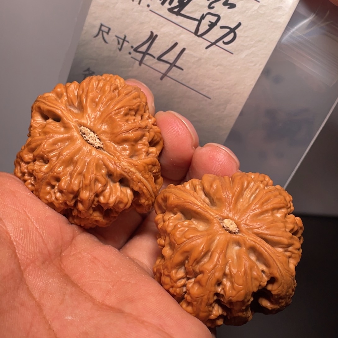 文玩核桃吊坠文玩核桃