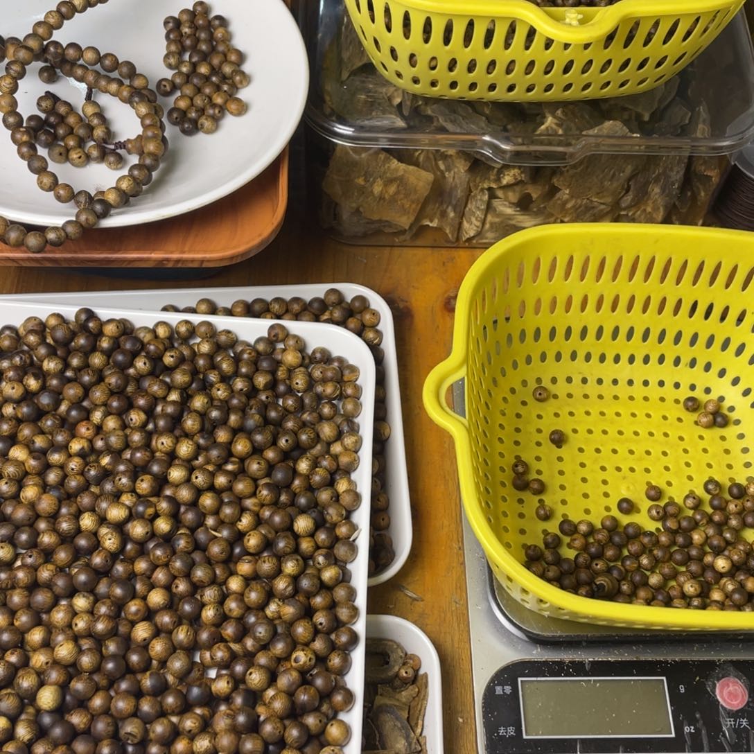 伟***伟沉香碎屑沉香沉香10