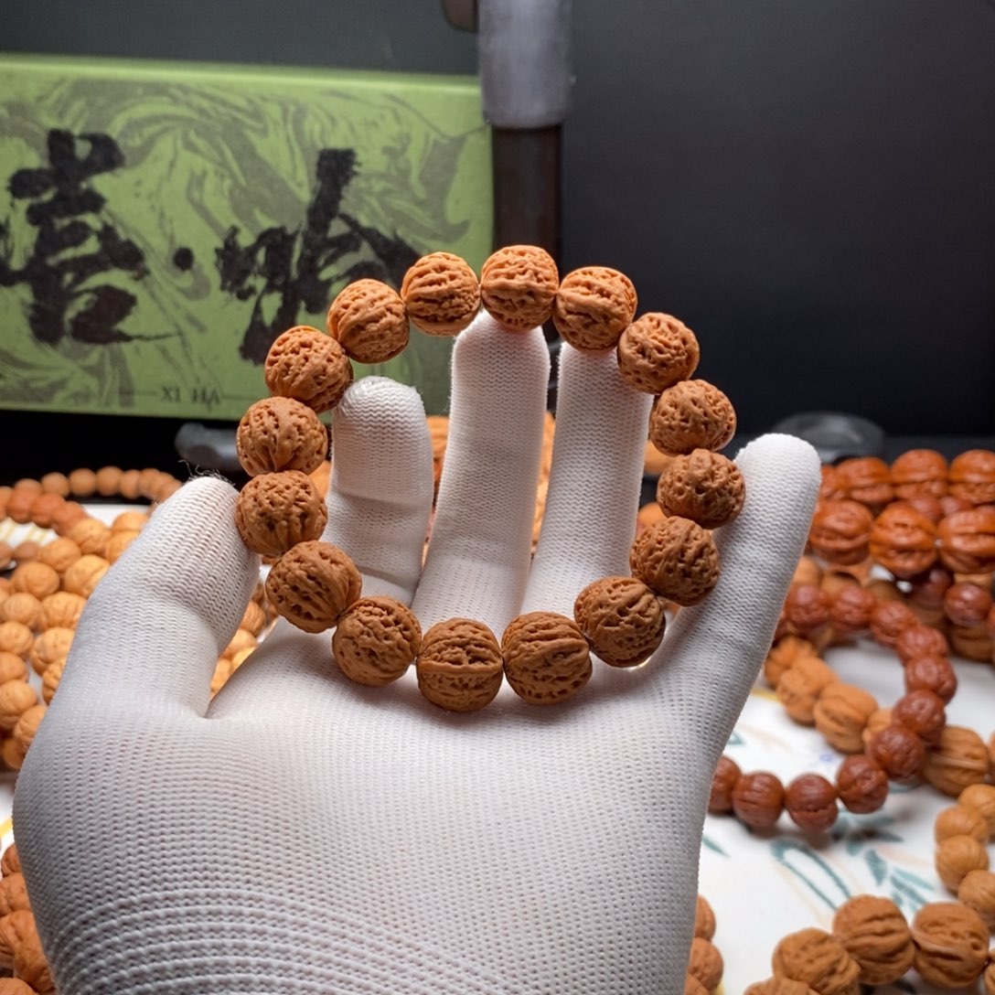文玩核桃手串16矮桩多棱小核桃