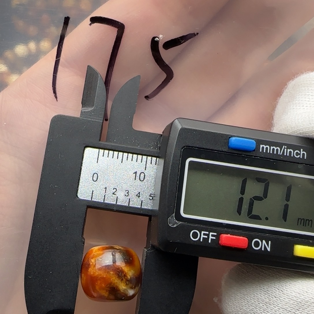 琥珀裸石未镶嵌琥珀蜜蜡微