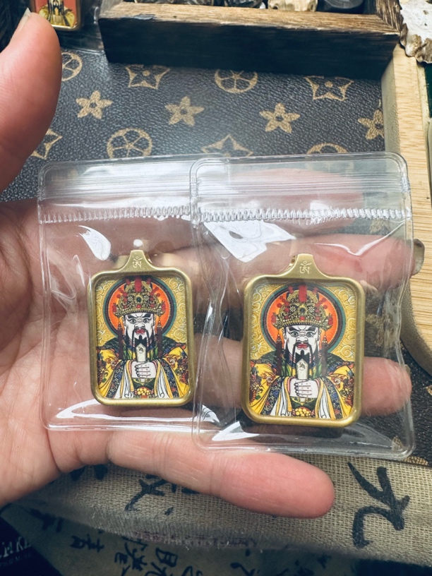 钛钢树脂吊坠 唐卡描金手绘作品太钢不掉色小牌