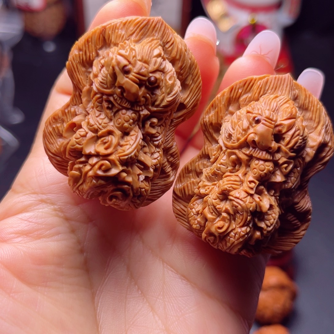 吊坠文玩核桃龙凤呈祥雕刻