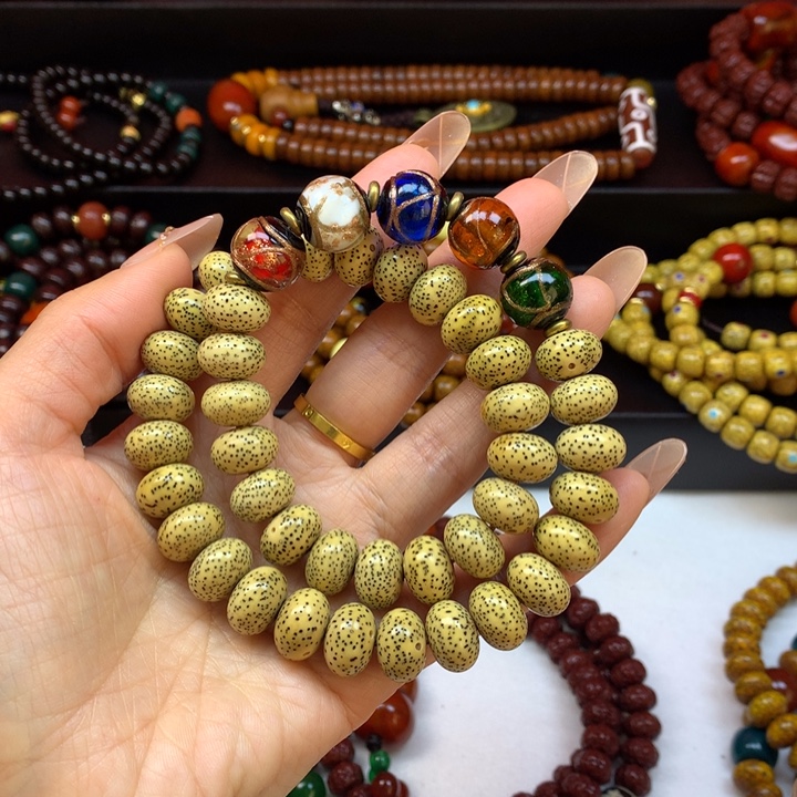 星月菩提吊坠菩提