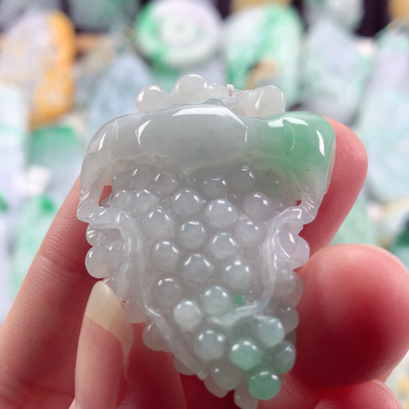 【闪购商品】翡翠吊坠(不含链)未镶嵌