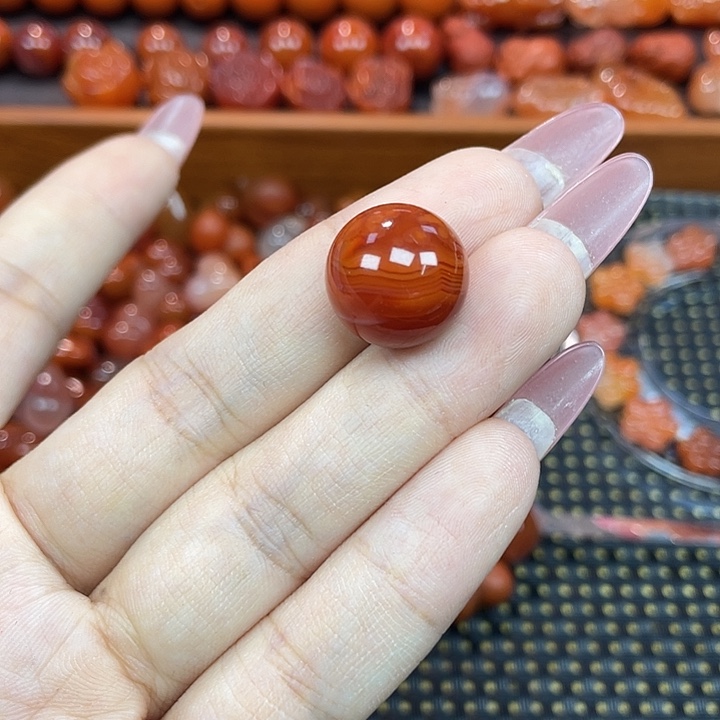 南红玛瑙未镶嵌颈饰火焰纹单珠
