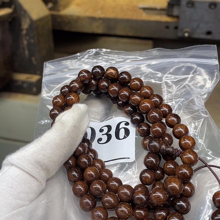贡木手串/手链0.8巴贡108颗