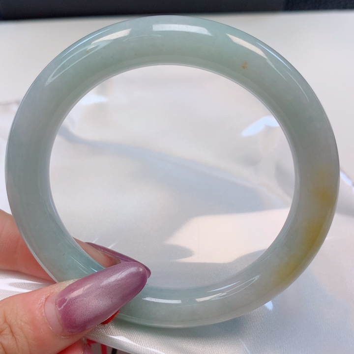 翡翠手镯（圆镯）未镶嵌