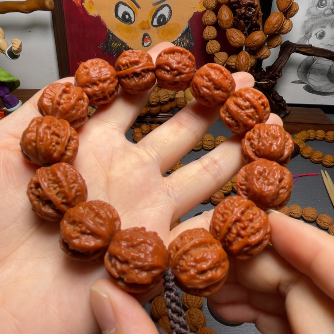 核桃红皮方肚手持88