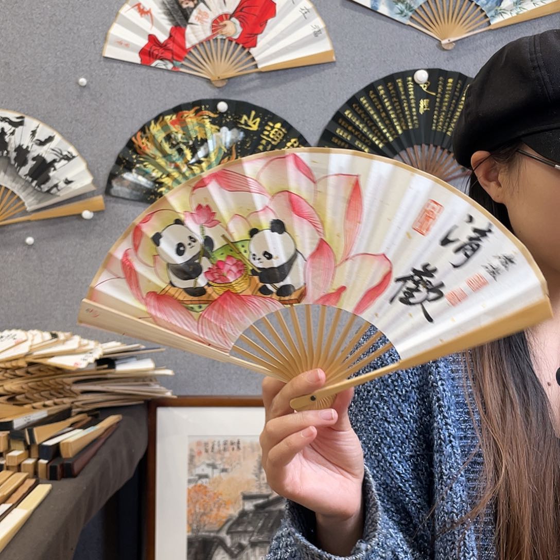 国画6寸玉竹-纯手绘-文玩扇骨（默认粘好）