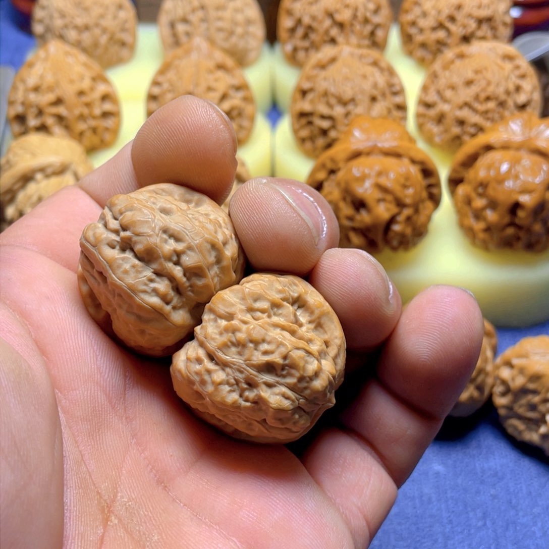 文玩核桃吊坠悲****呱蛤蟆头