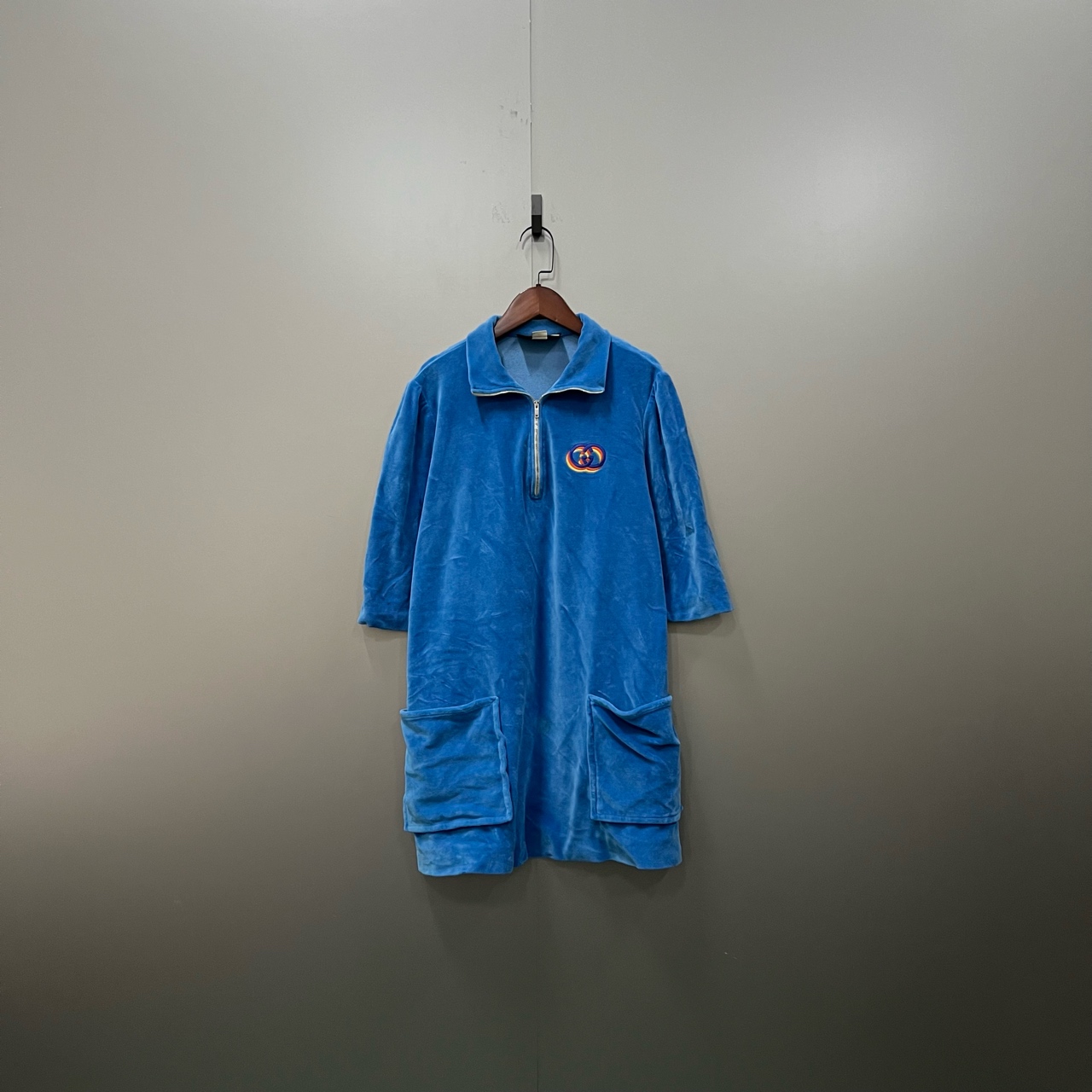 95新 GUCCI/古驰 tt12 蓝丝绒印花logo半拉链连衣裙 M码/201704