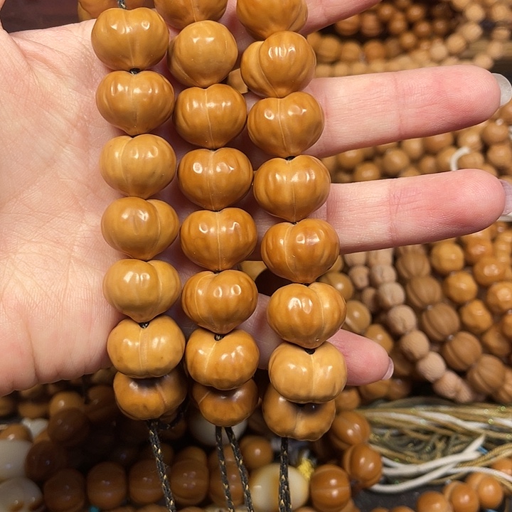 木福利微瑕大屁桃。             