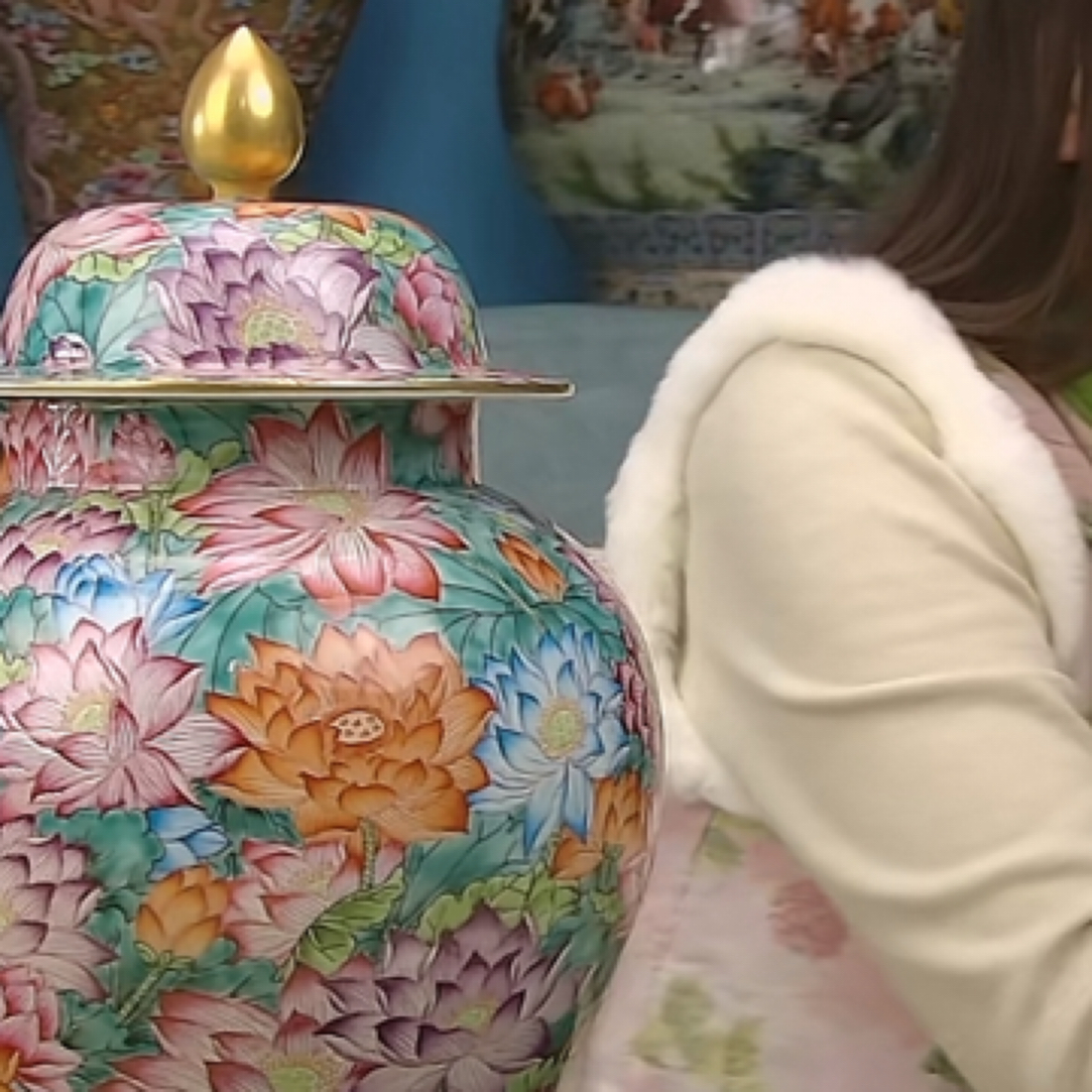 古玩/收藏清粉彩万花将军罐