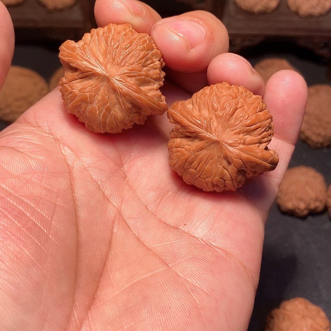 吊坠文玩核桃〃***孩37.5尺，磨盘