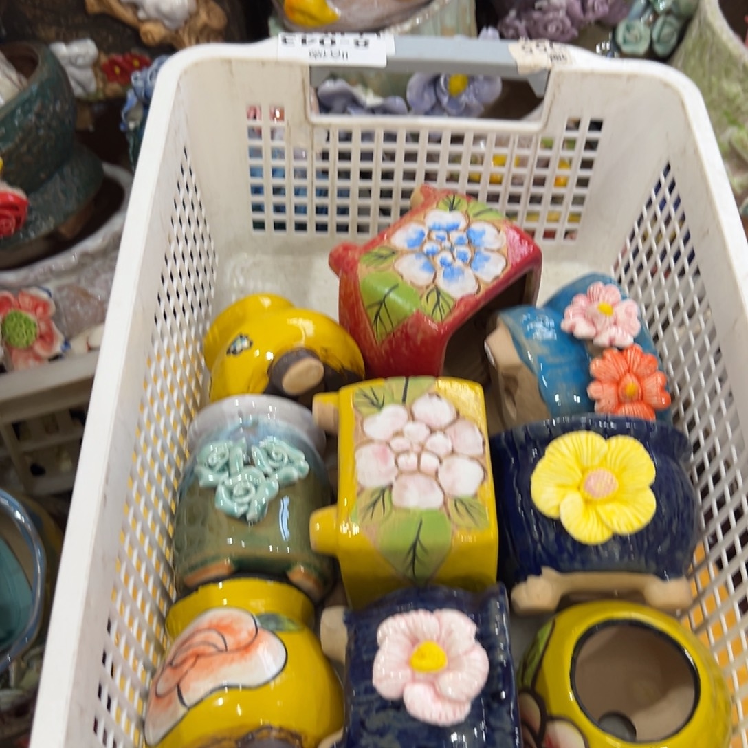 2238 花盆拍满20元发货退款拉黑