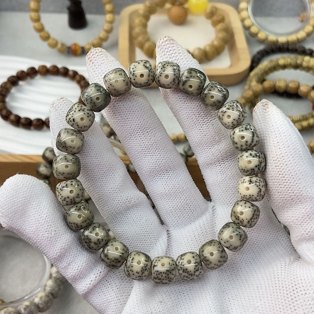 星月菩提手串郭*豪10青花大眼睛