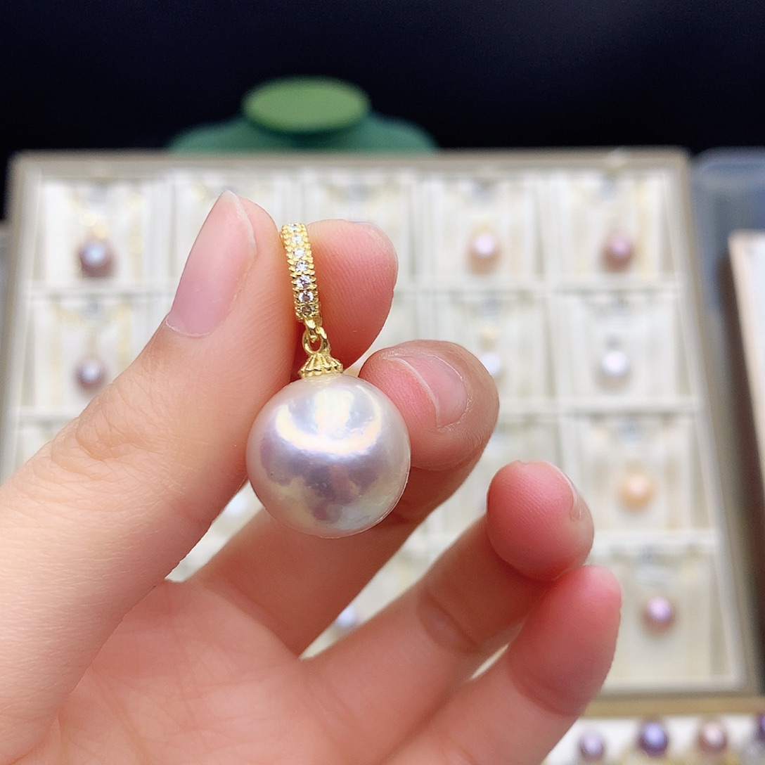 淡水珍珠颈饰合金