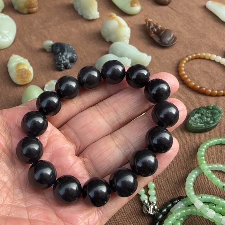 和田玉吊坠(不含链)未镶嵌