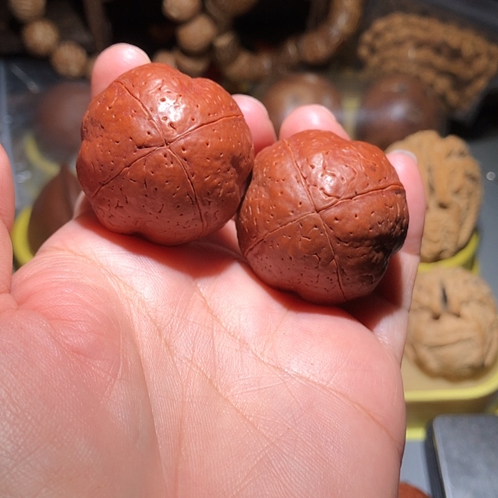 橄榄核吊坠四瓣金刚光头强 