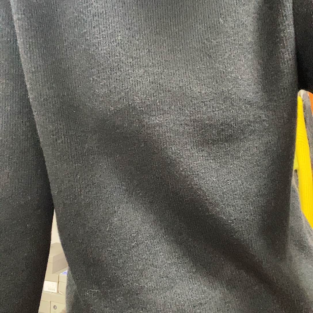 黑色针织净面长袖毛衫150斤