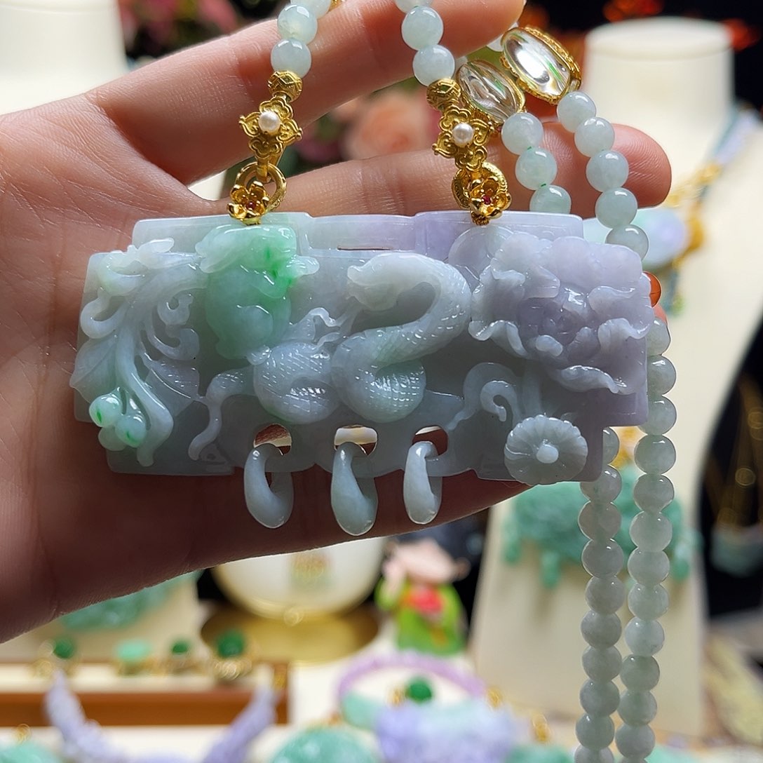 翡翠手链未镶嵌天然翡翠