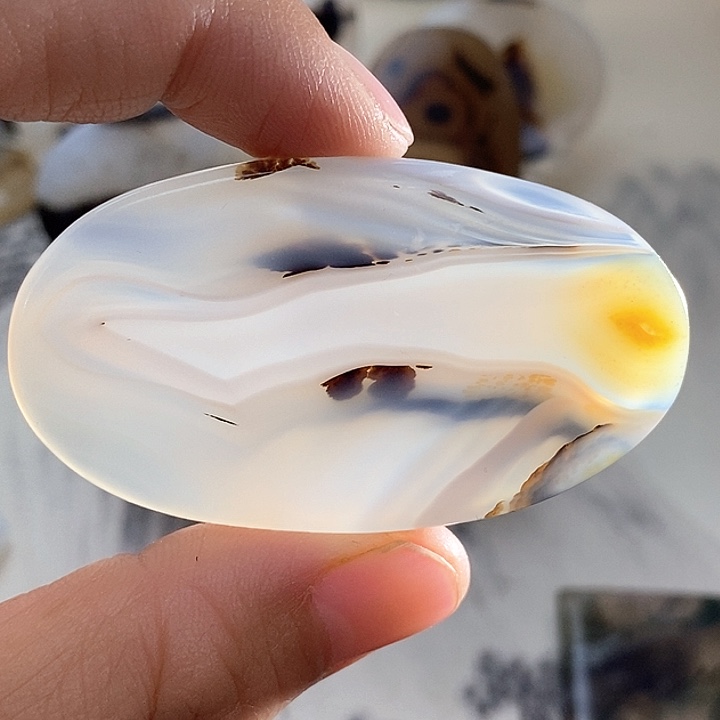 玛瑙/玉髓颈饰未镶嵌