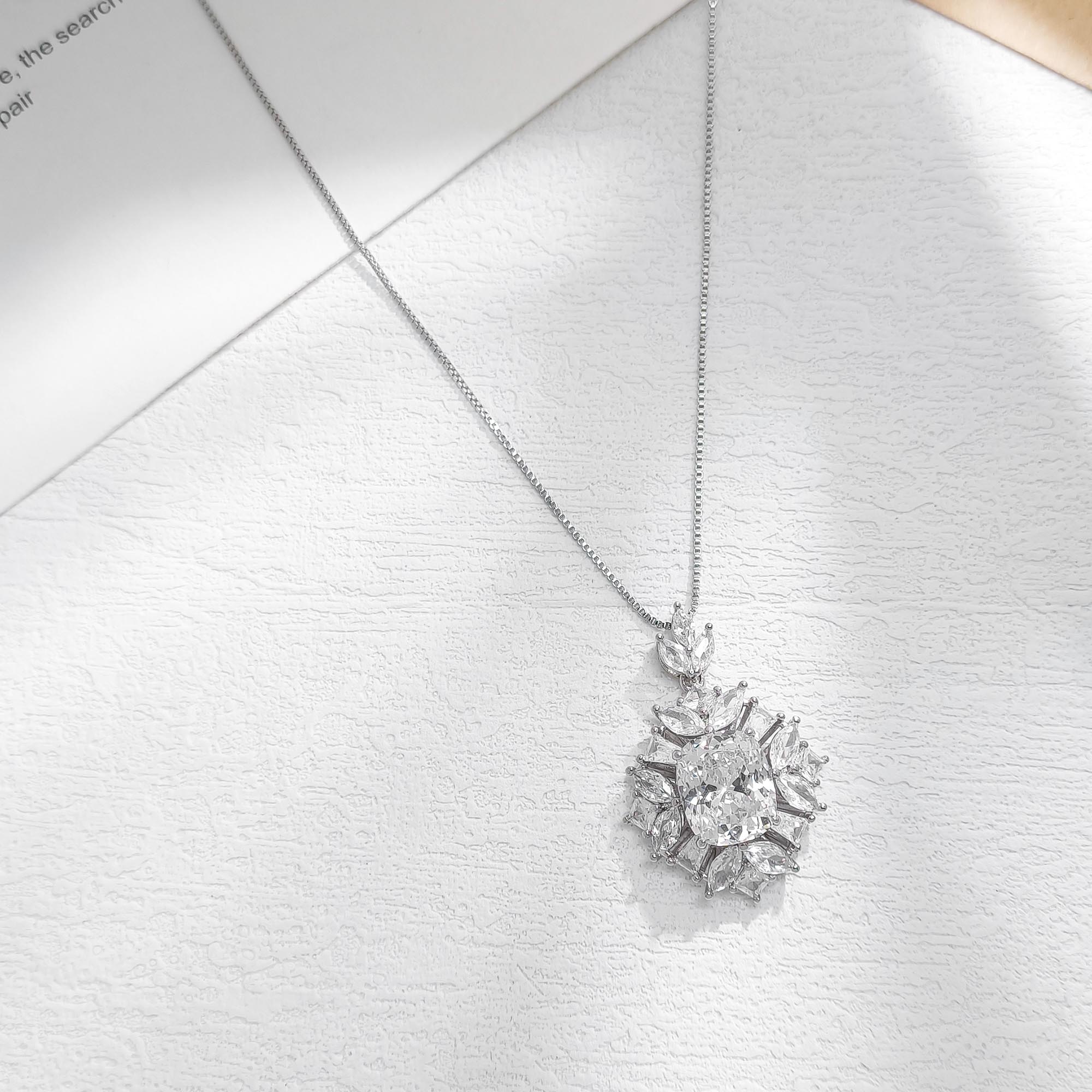 铜合金项链 VWHG-009821【霜语轻纱】项链高级感百搭设计欧美