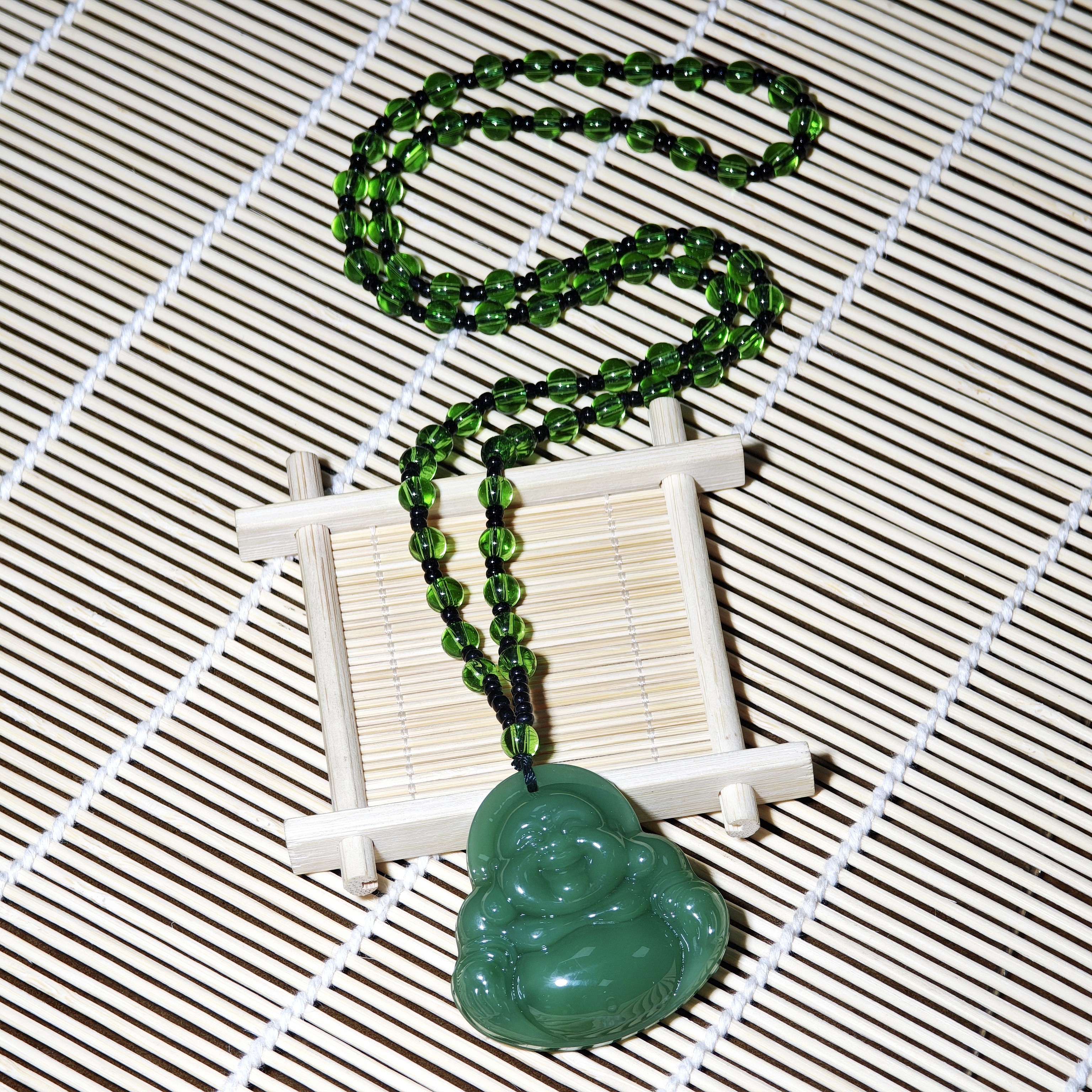 甄选经典时尚粉青大肚佛吊坠 159