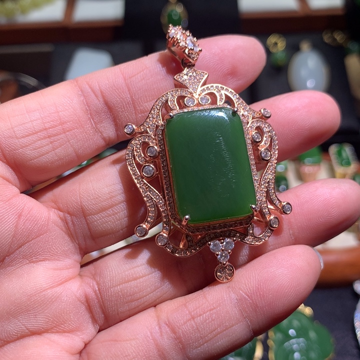 和田玉吊坠银S925镶嵌