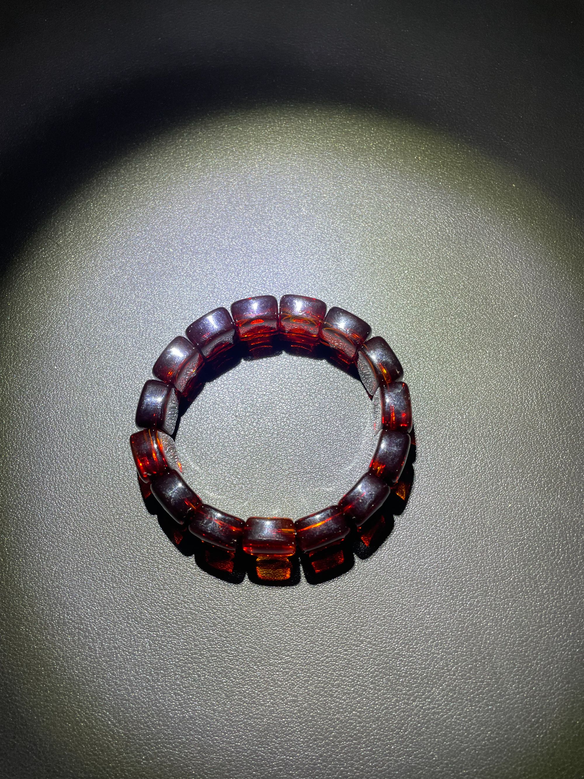 1079-精选手串a 无礼盒