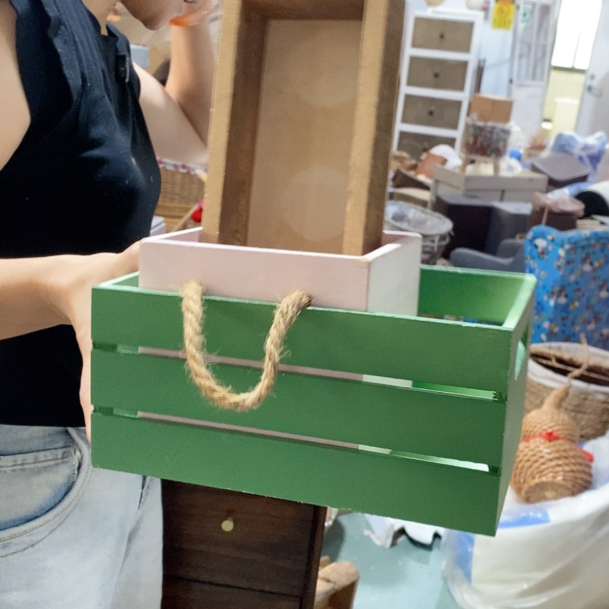 【闪购商品】翻盖塑料这是编号007