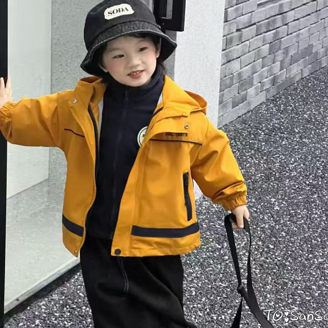 儿童冲锋衣可拆内胆两件