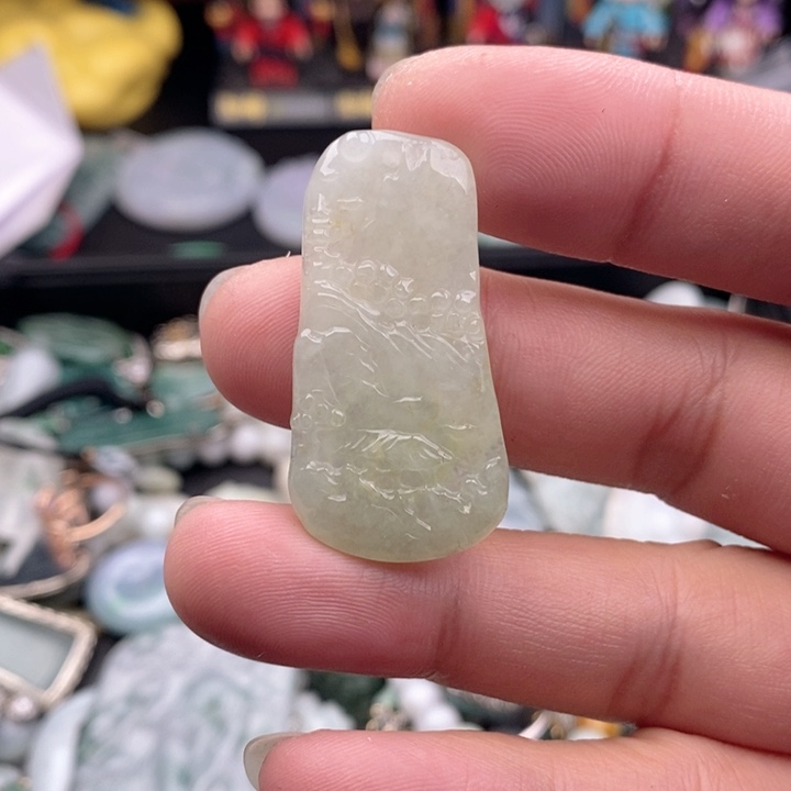 翡翠吊坠(不含链)未镶嵌