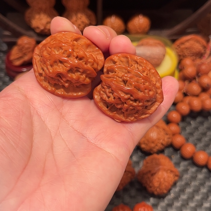 文玩核桃把件盘山35