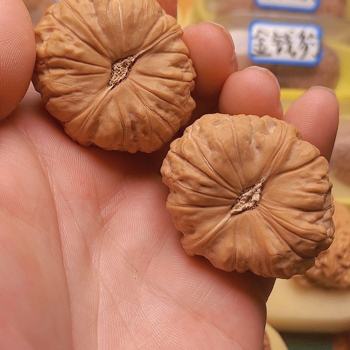 文玩核桃把件边40肚44爆肉南瓜墩