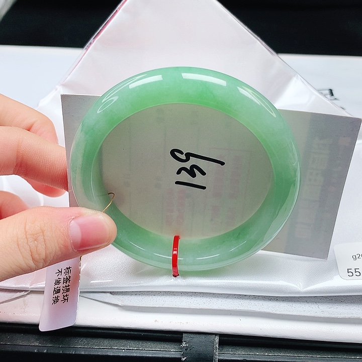 翡翠手镯未镶嵌缅甸天然a货手镯55+