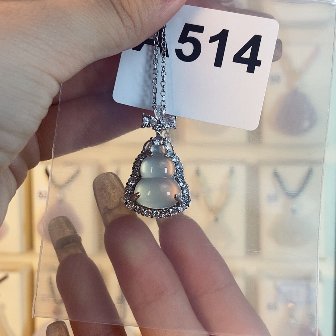 玛瑙/玉髓颈饰合金