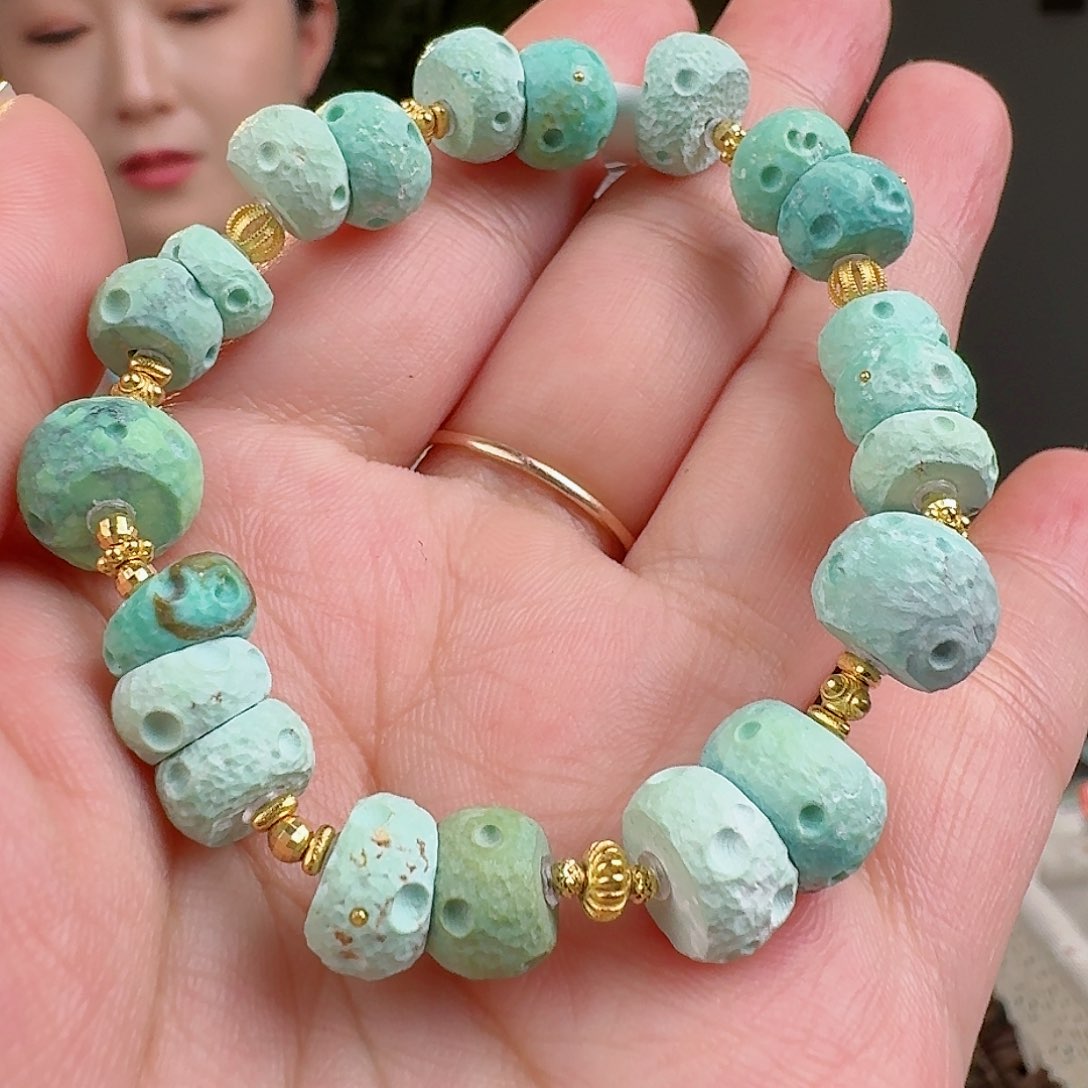 绿松石珠宝奇石18K金镶嵌