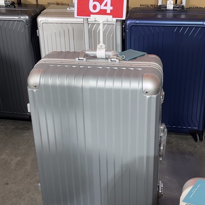 PC26银色从仓库发