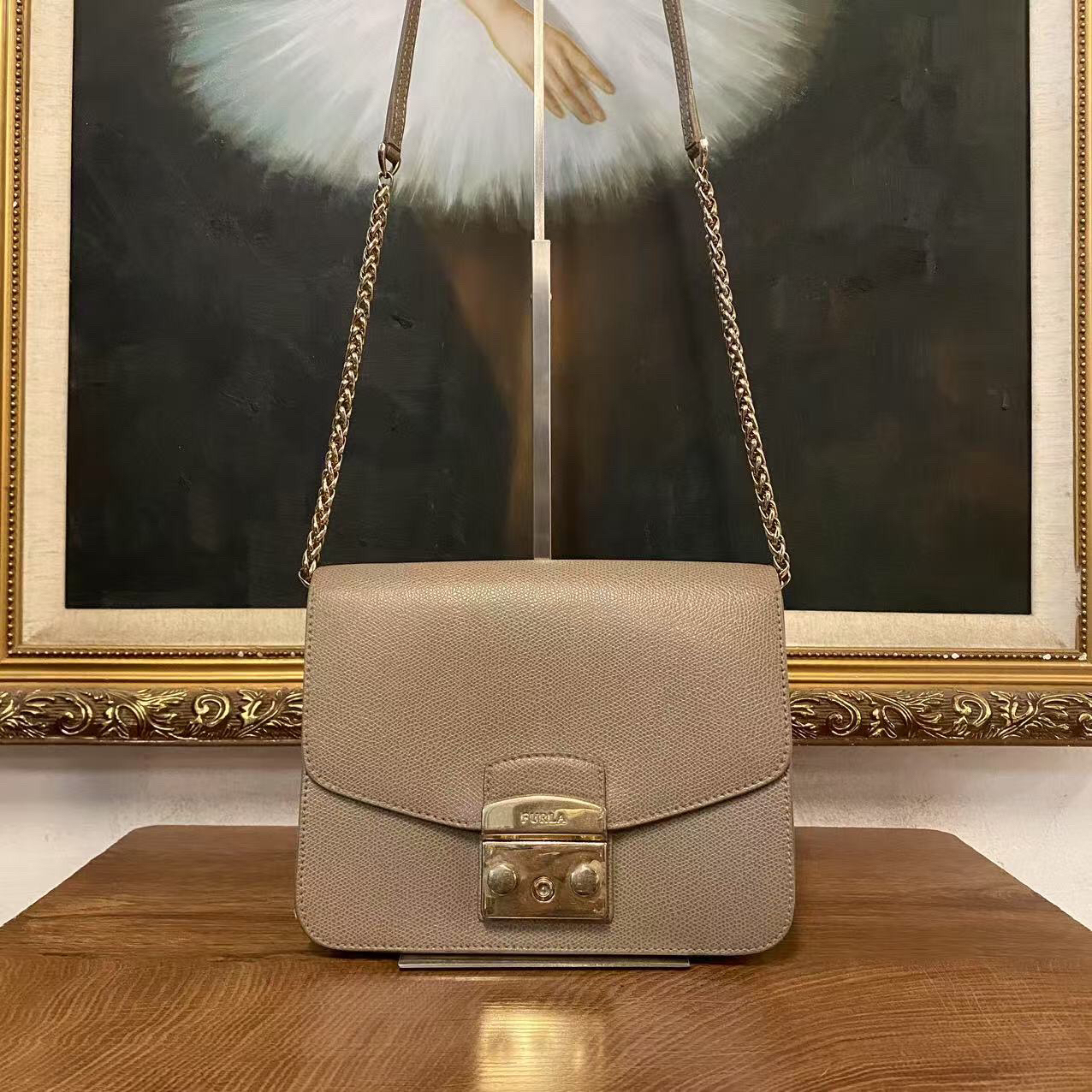 95新  furla斜挎包/001672