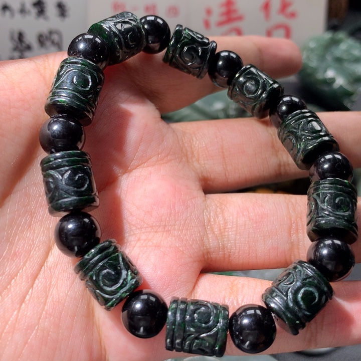 翡翠未镶嵌颈饰保真天然a货翡翠