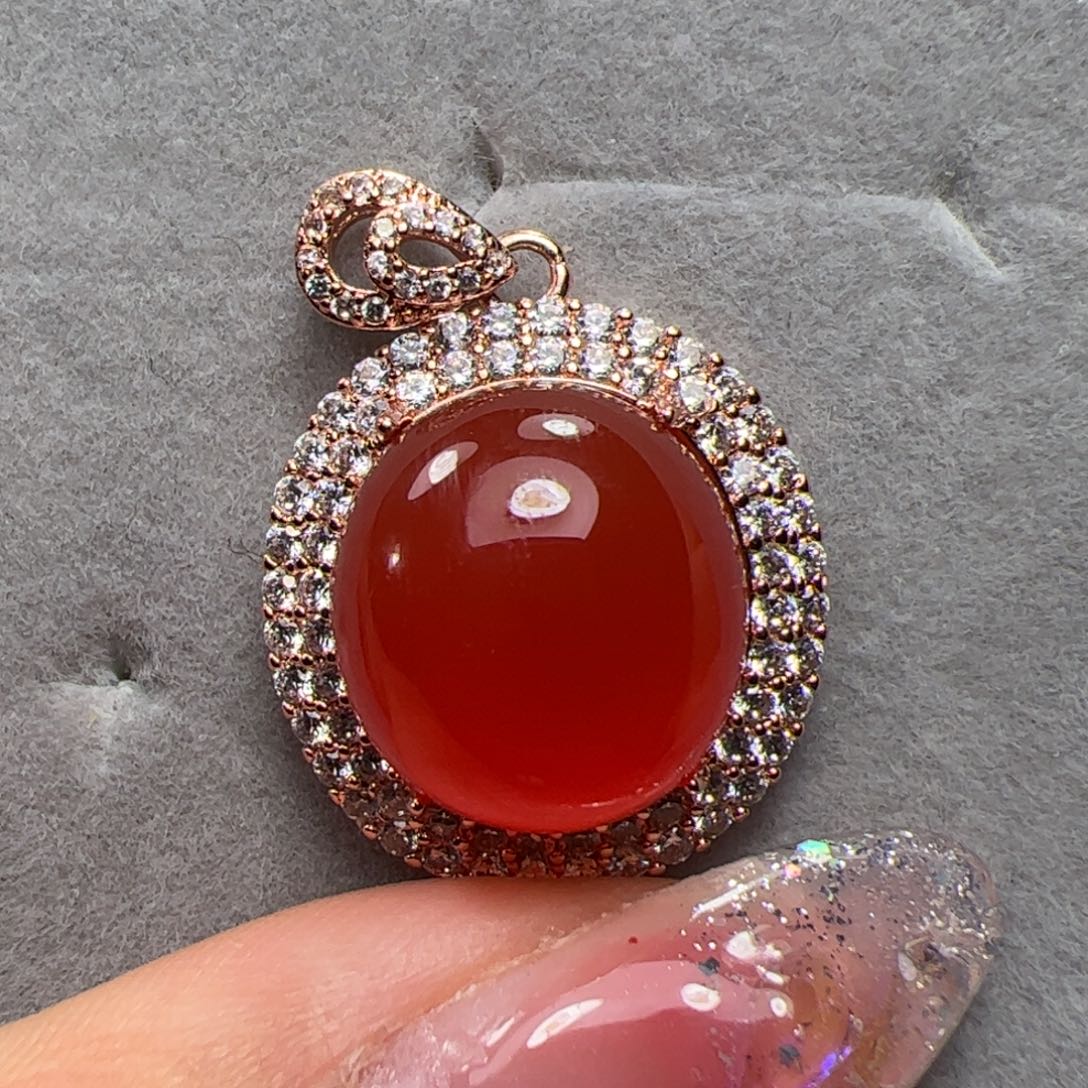 南红玛瑙吊坠合金V**a