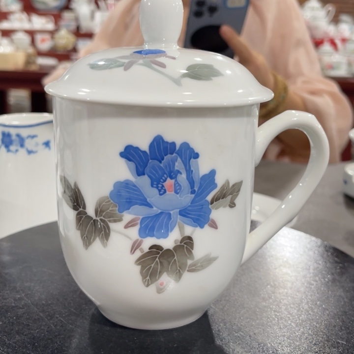 醴陵釉下手绘550毫升