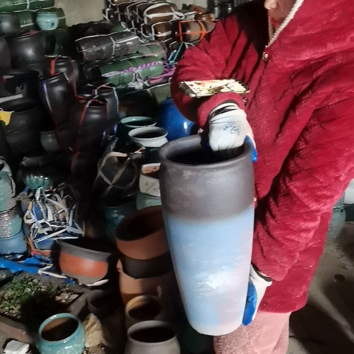 红陶口20高45瑕疵底裂