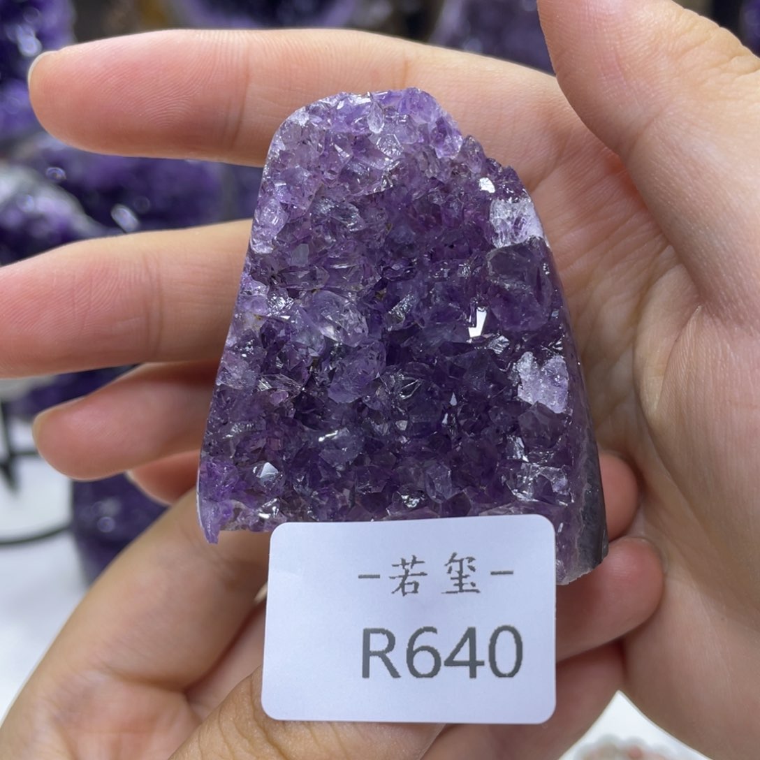 未镶嵌紫晶大型摆件（非配饰）乌拉圭紫水晶摆件r640