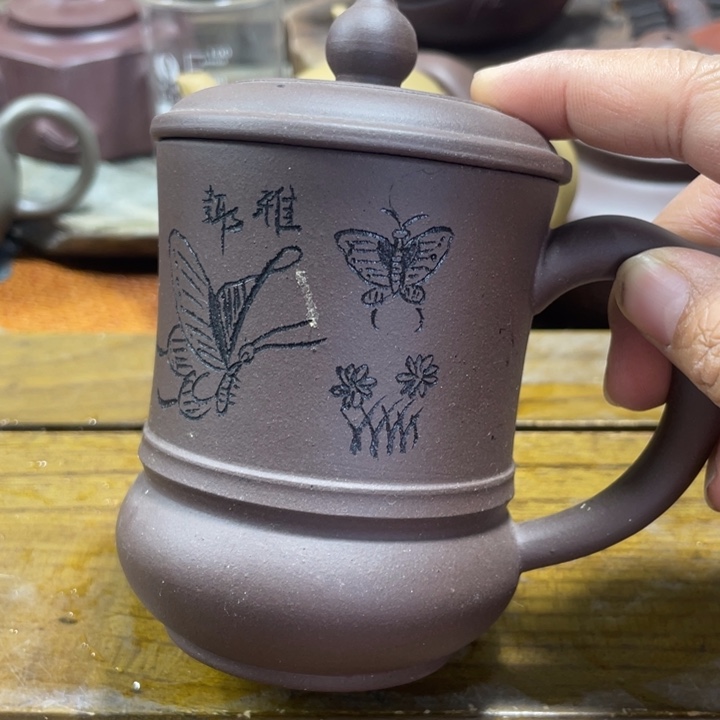 茶壶紫砂175毫升的水