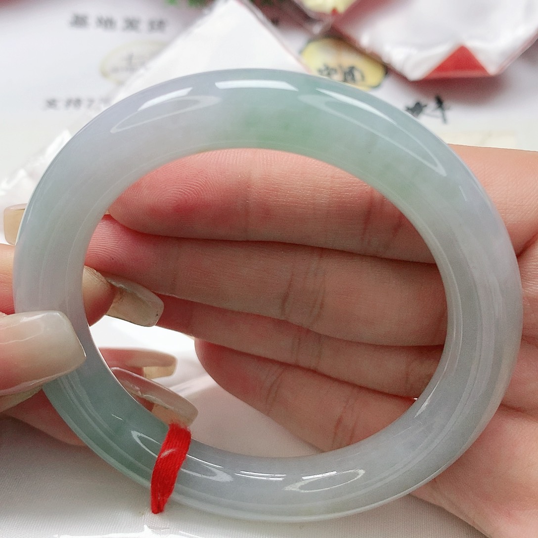 【闪购商品】翡翠手镯未镶嵌缅甸天然A货翡翠