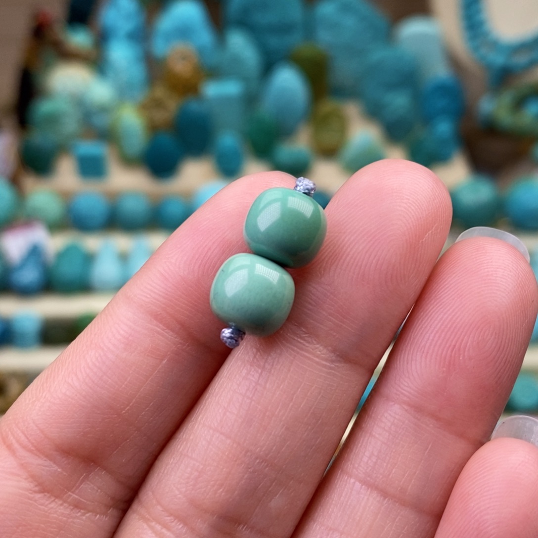 绿松石珠宝奇石未镶嵌8.3mm